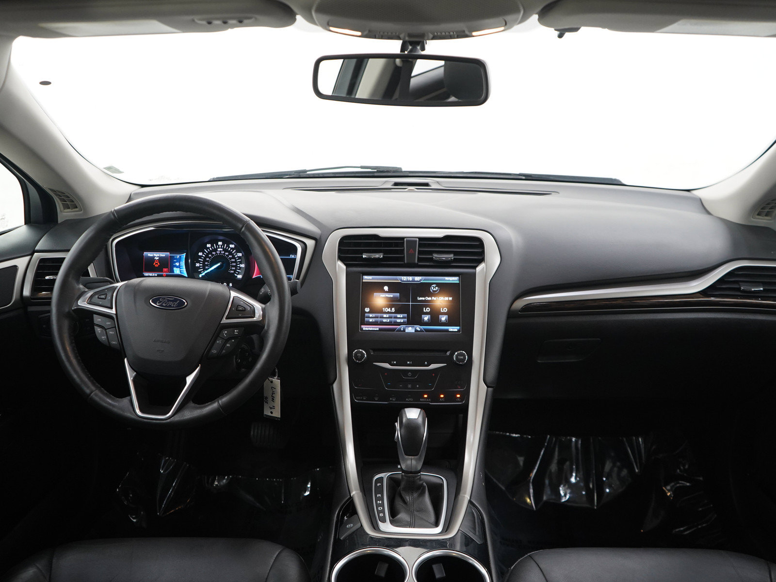 Used 2014 Ford Fusion SE w/ Equipment Group 202A FWD image 13