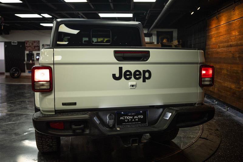 Used 2021 Jeep Gladiator Sport AWD/4WD image 6