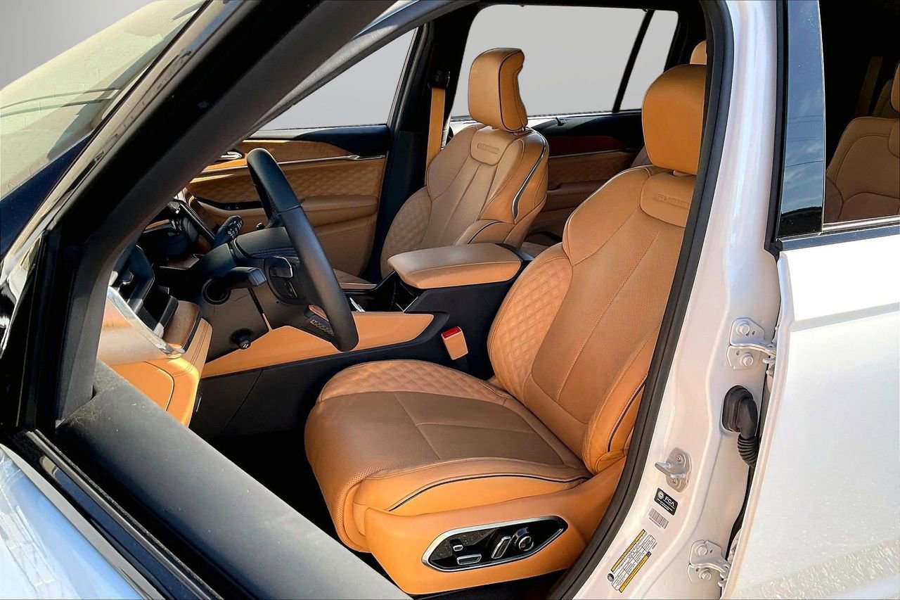 Certified 2025 Jeep Grand Cherokee L Summit image 23