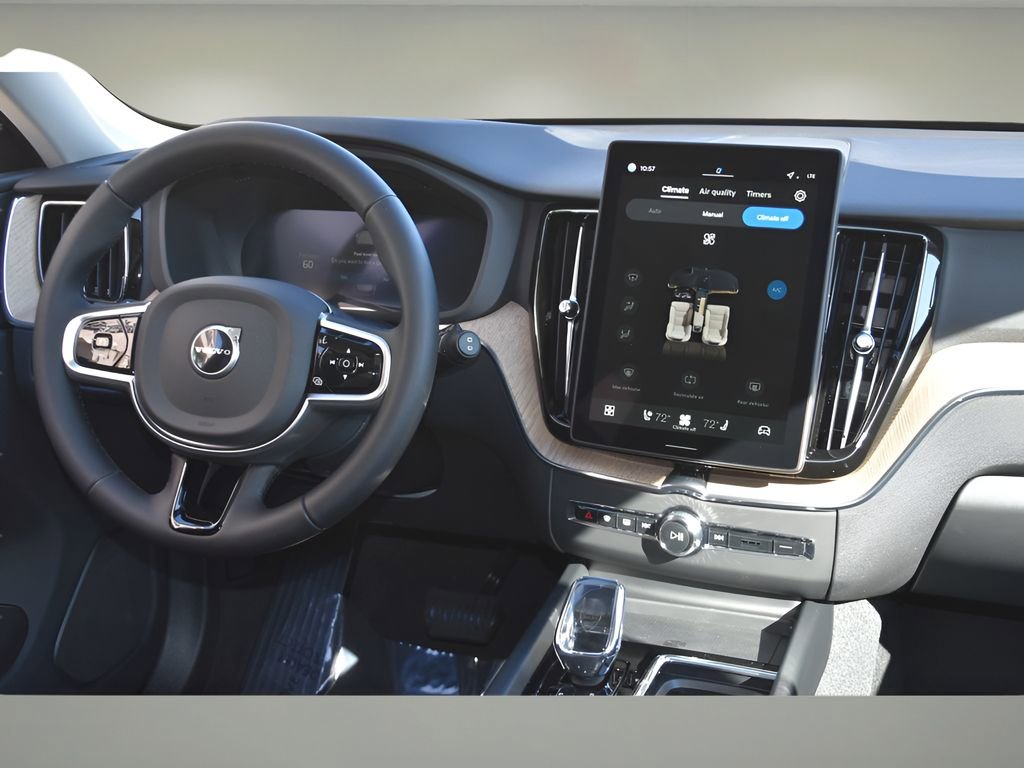 New 2026 Volvo XC60 B5 Plus w/ Protection Package Premier image 17