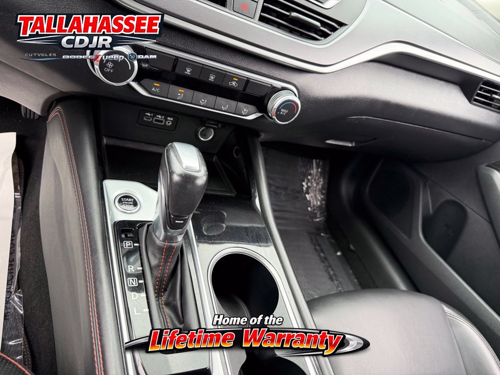 Used 2024 Nissan Altima 2.5 SR AWD/4WD image 32