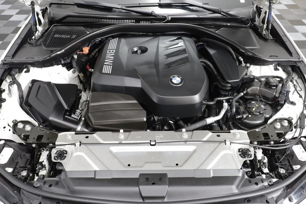 Used 2026 BMW 330i xDrive Sedan AWD/4WD image 24