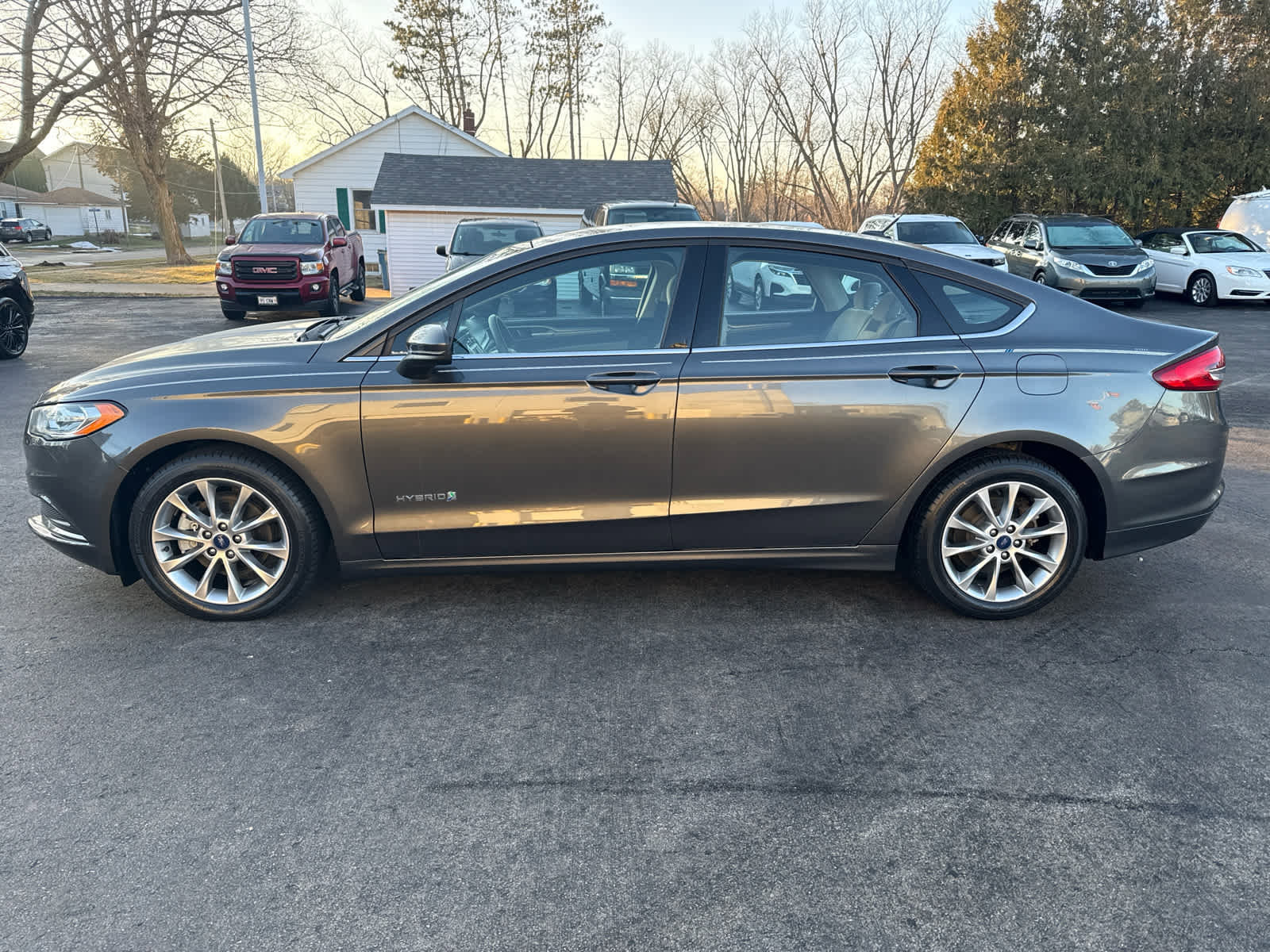 Used 2017 Ford Fusion S FWD image 6