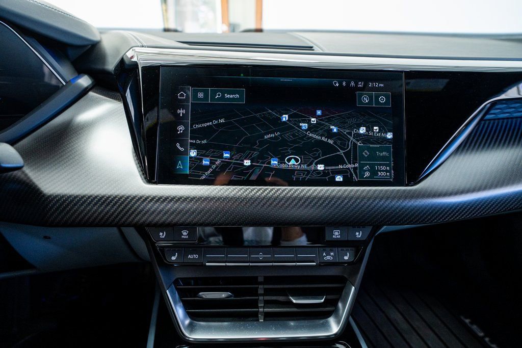 Used 2024 Audi e-tron GT Prestige image 45