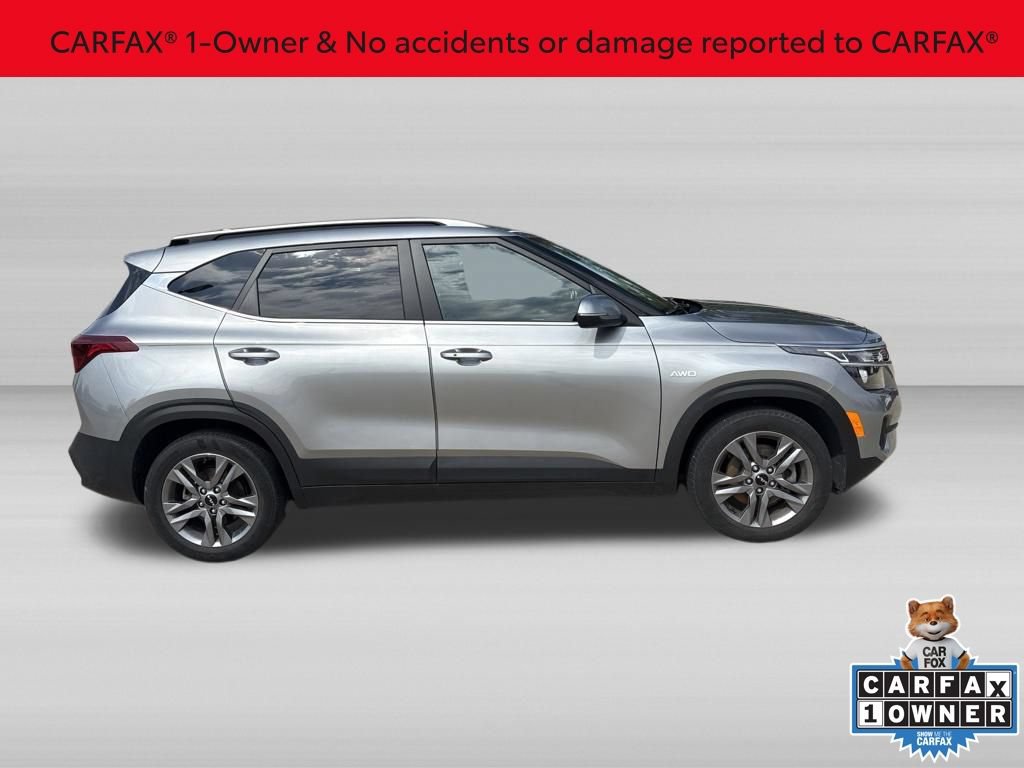 Used 2023 Kia Seltos S w/ Navigation Package AWD/4WD image 3