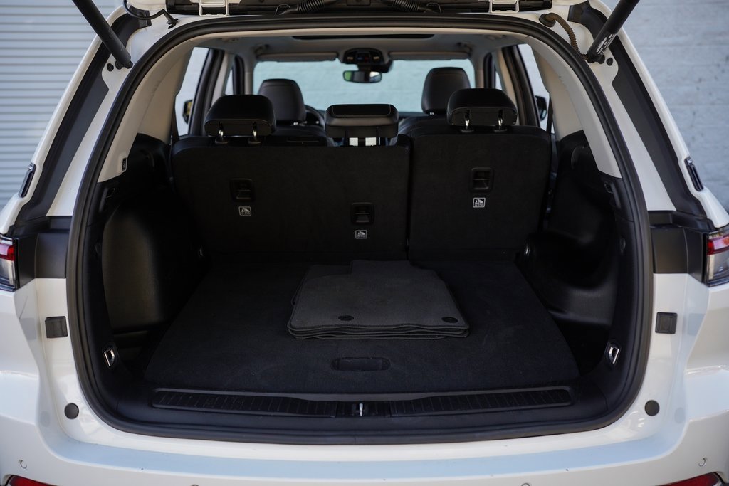 Used 2022 Jeep Grand Cherokee Limited image 35