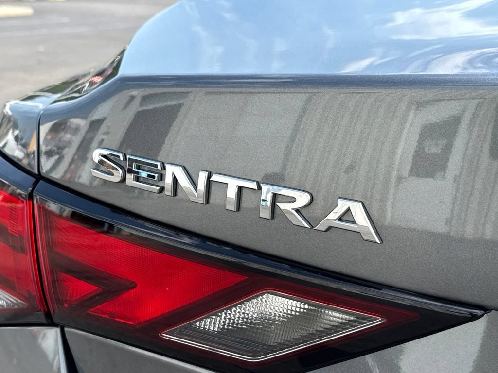 Used 2025 Nissan Sentra SV w/ All-Weather Package FWD image 7