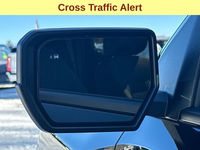 Used 2025 Chevrolet Colorado LT image 8