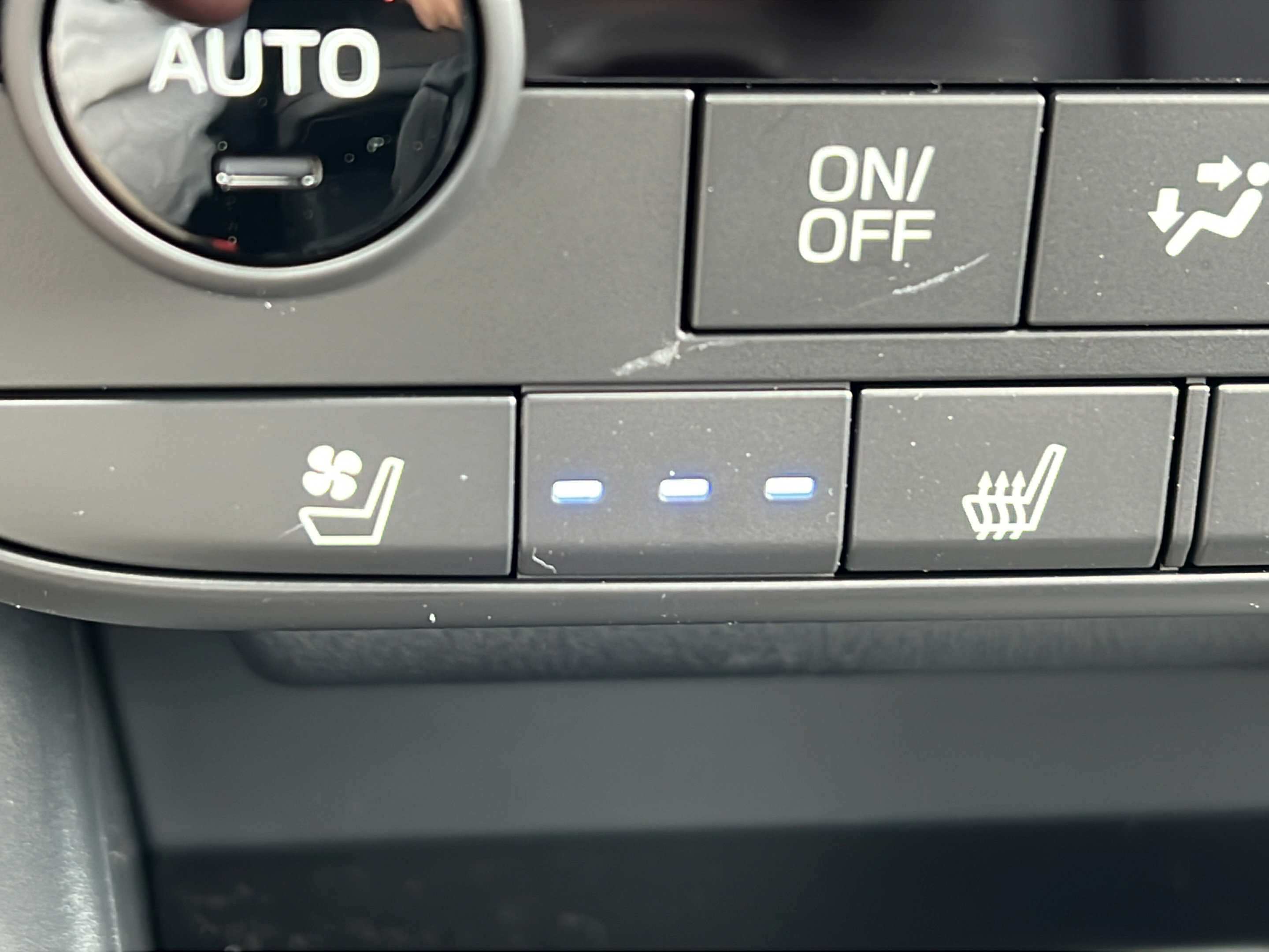 New 2026 Subaru Outback Touring AWD/4WD image 19