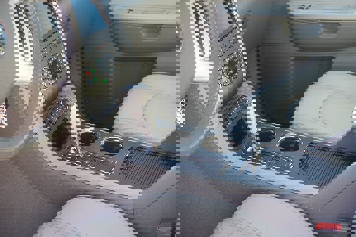 Used 2011 Chevrolet Traverse LT w/ Personal Connectivity Package image 27