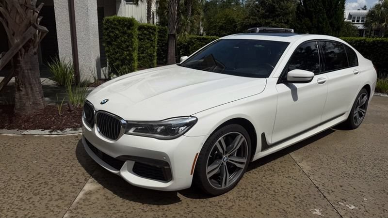Used 2019 BMW 750i w/ Autobahn Package RWD image 4