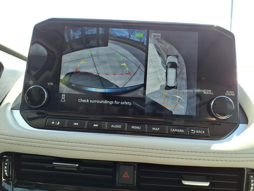 Used 2022 Nissan Rogue SL w/ SL Premium Package image 21