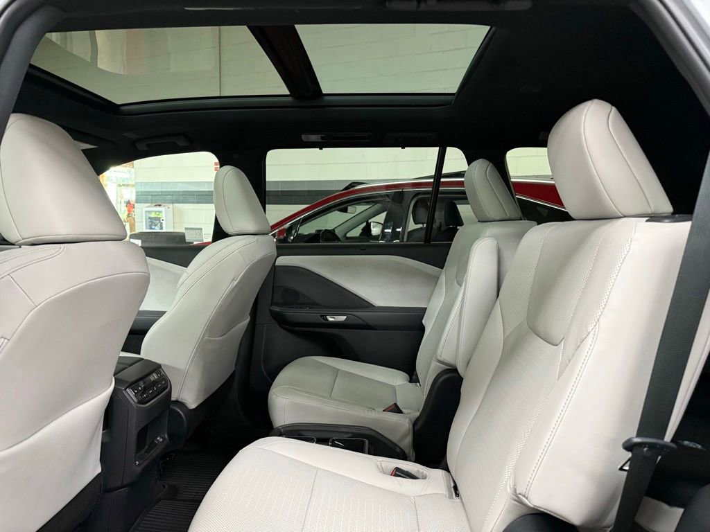 Certified 2026 Lexus TX 350 AWD w/ Technology Package image 16