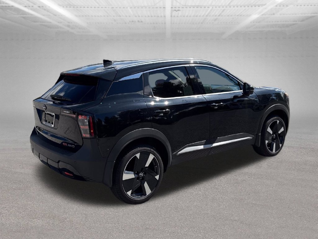 Certified 2025 Nissan Kicks SR AWD/4WD image 5