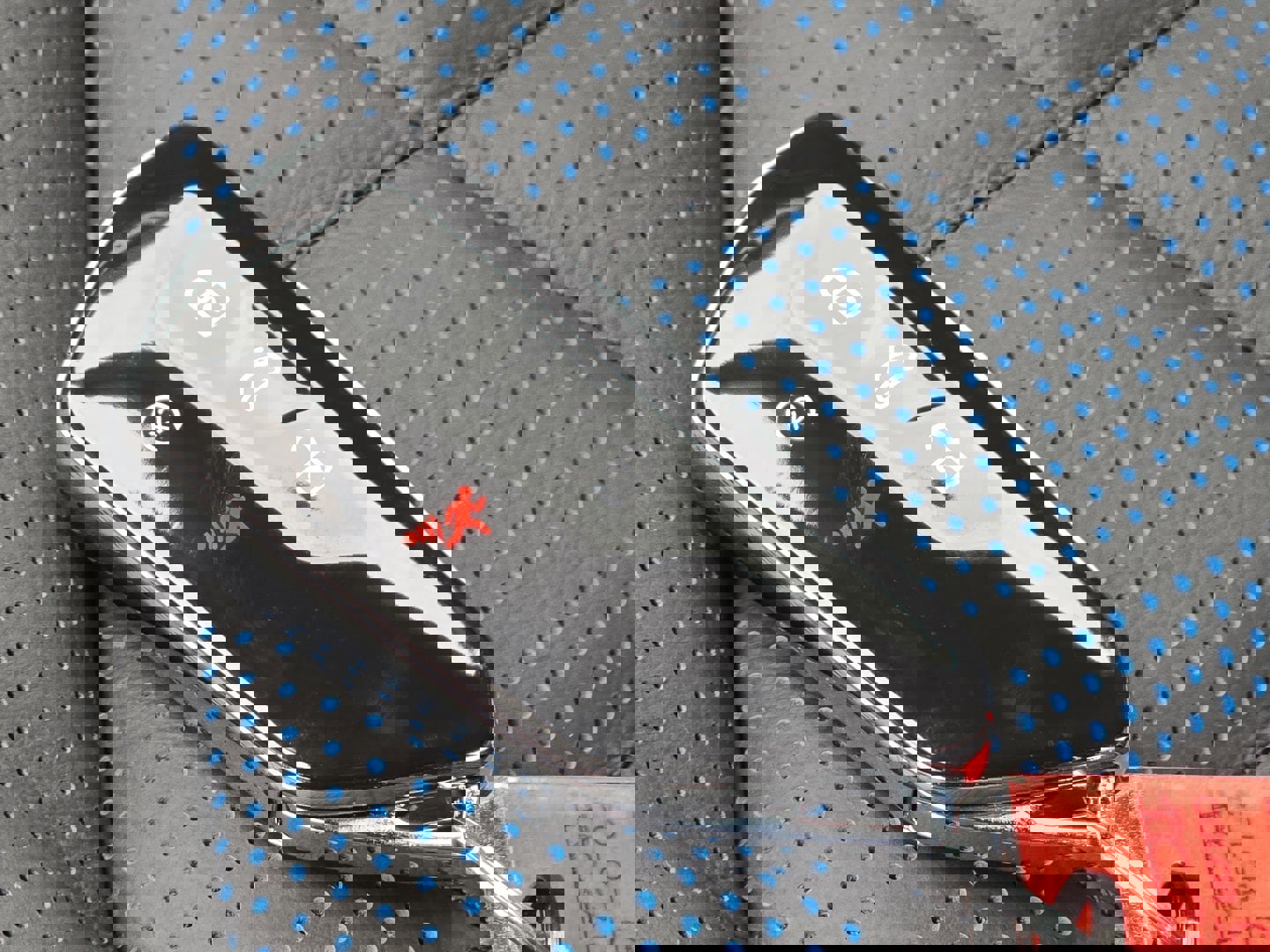 New 2026 Volkswagen Atlas Cross Sport SEL Premium R-Line image 17