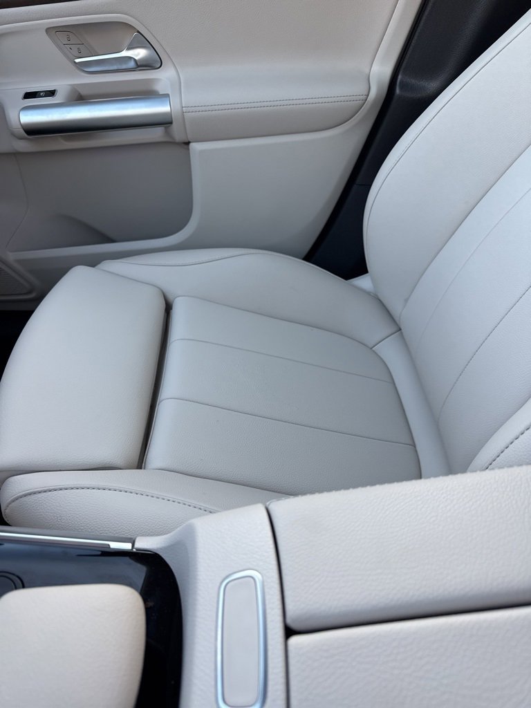 Used 2023 Mercedes-Benz GLA 250 4MATIC image 7