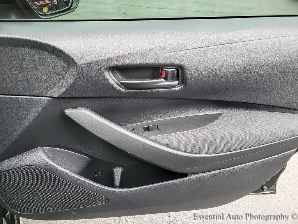 Used 2022 Toyota Corolla LE image 20