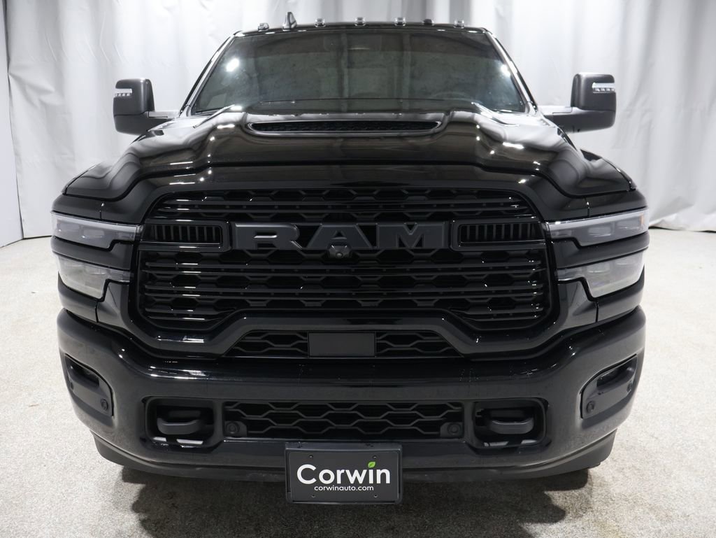 Used 2025 RAM 3500 Limited image 2