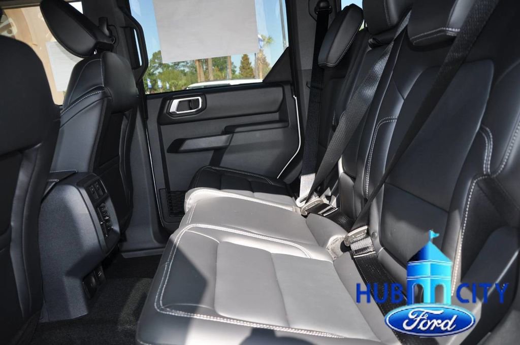 New 2025 Ford Bronco Outer Banks w/ Sasquatch Package image 11