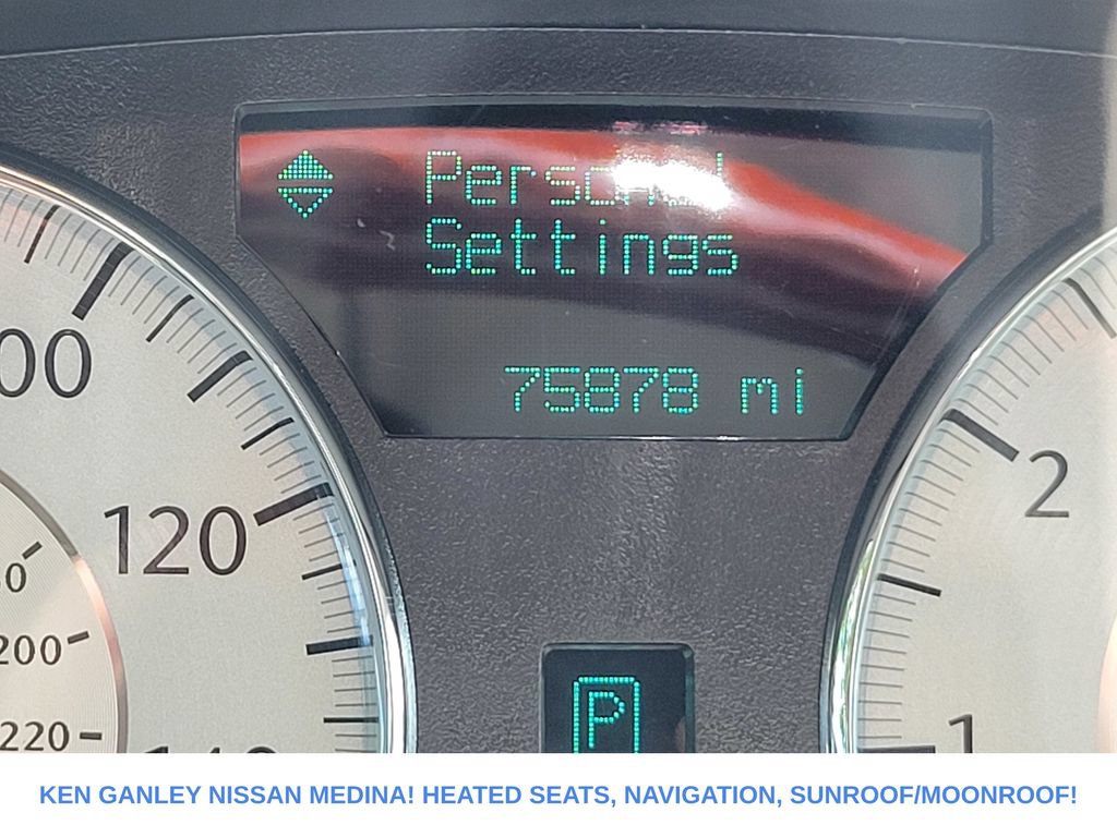 Used 2009 Chrysler 300 C RWD image 34