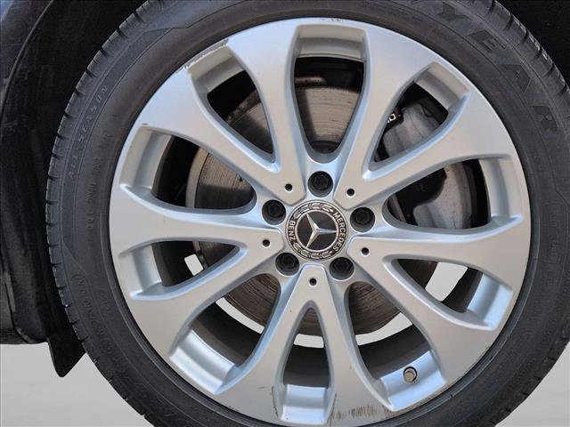 Used 2018 Mercedes-Benz E 300 4MATIC image 10