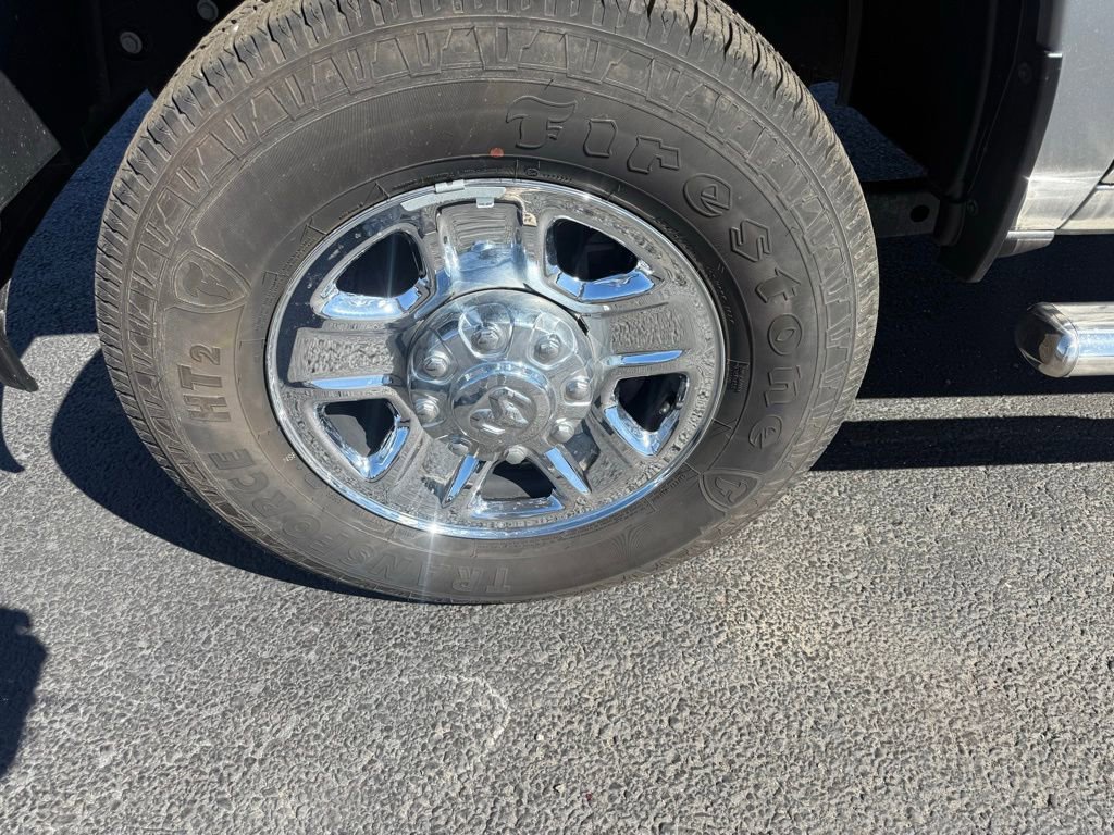 Used 2024 RAM 2500 Tradesman w/ Chrome Appearance Group image 11