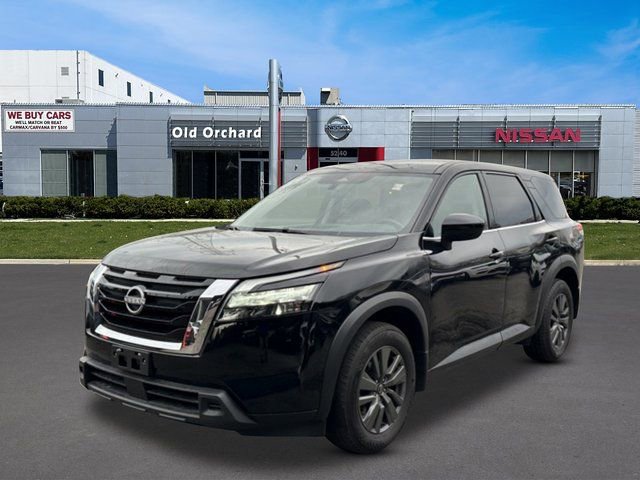 Used 2024 Nissan Pathfinder S