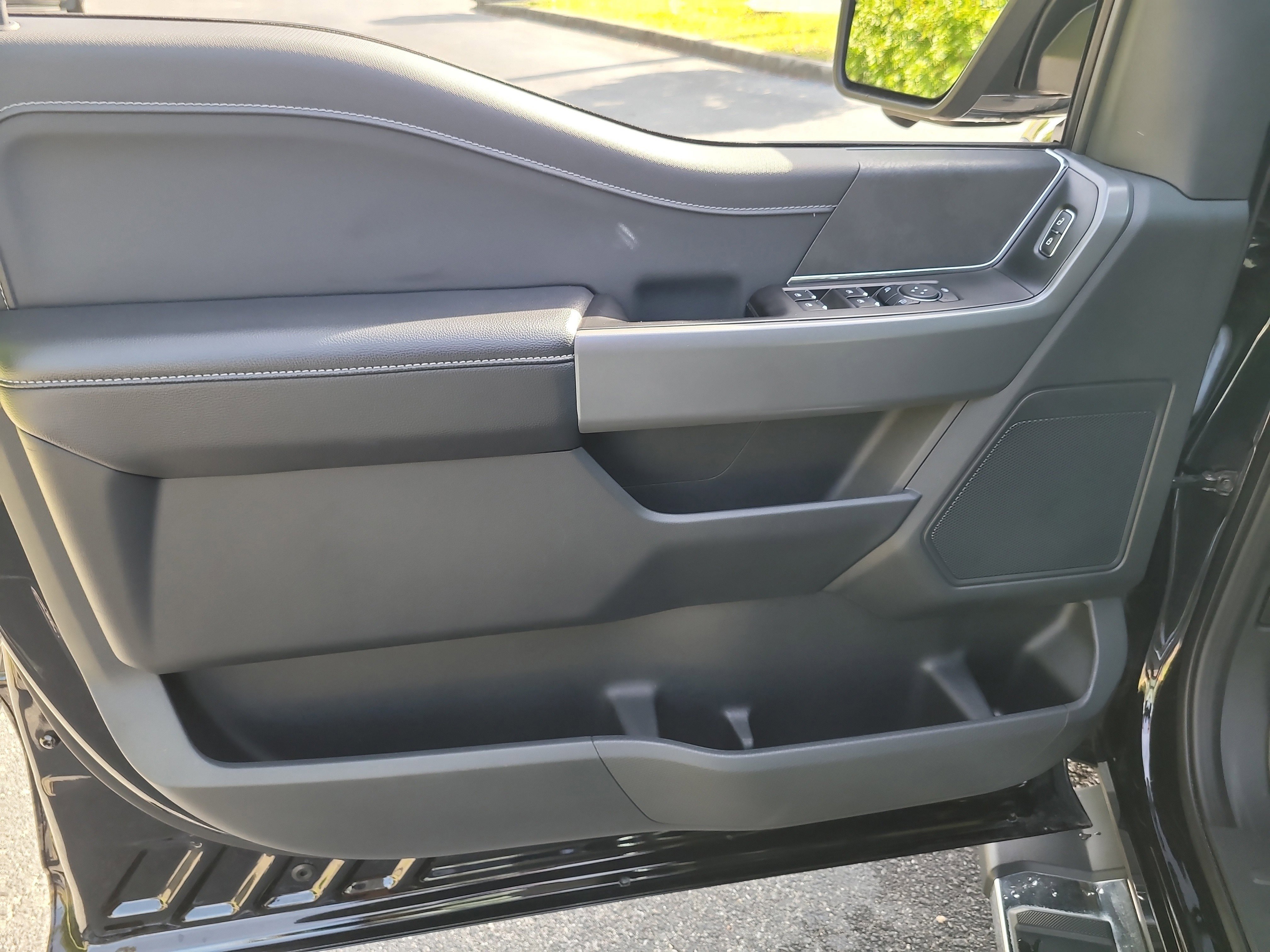 Used 2024 Ford F150 XLT w/ Equipment Group 302A MID image 18