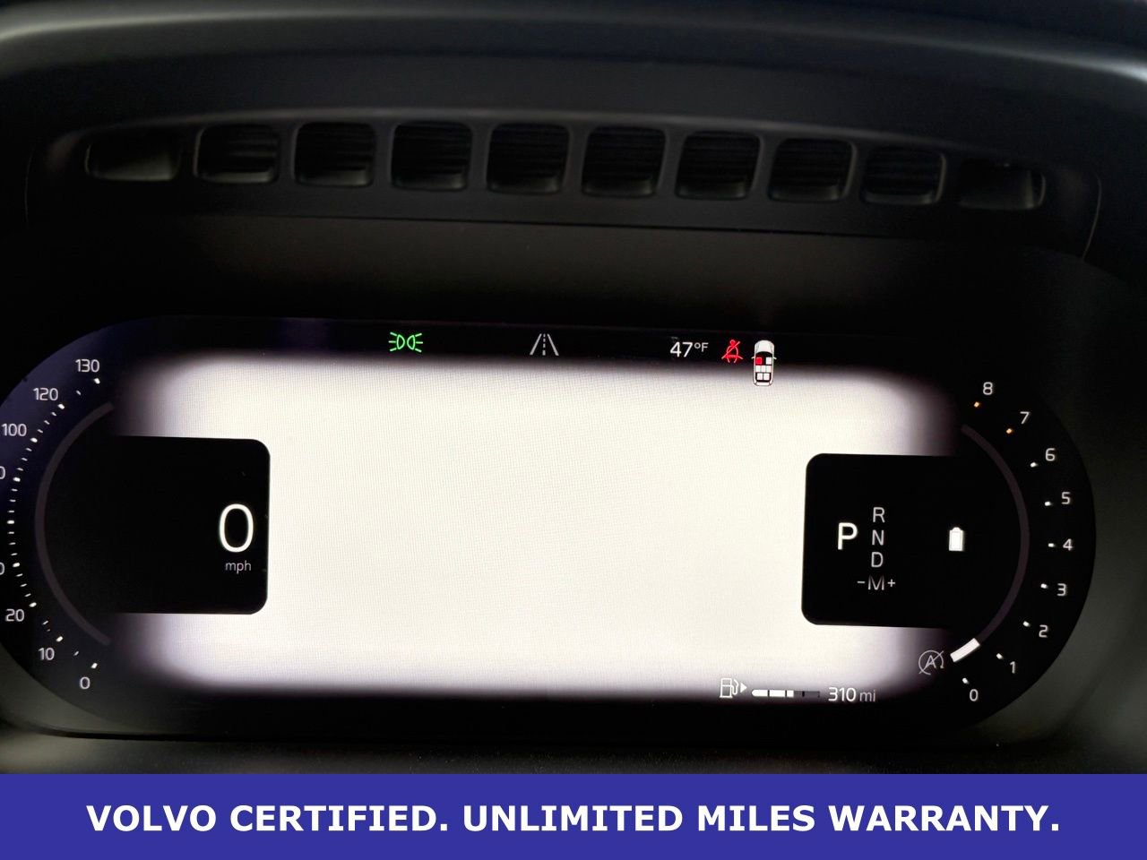 Certified 2024 Volvo XC90 B5 Plus w/ Protection Package Premier image 17