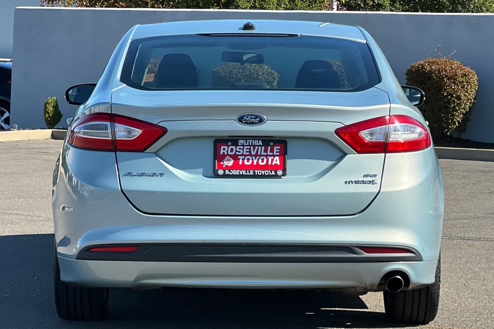 Used 2013 Ford Fusion SE FWD image 8