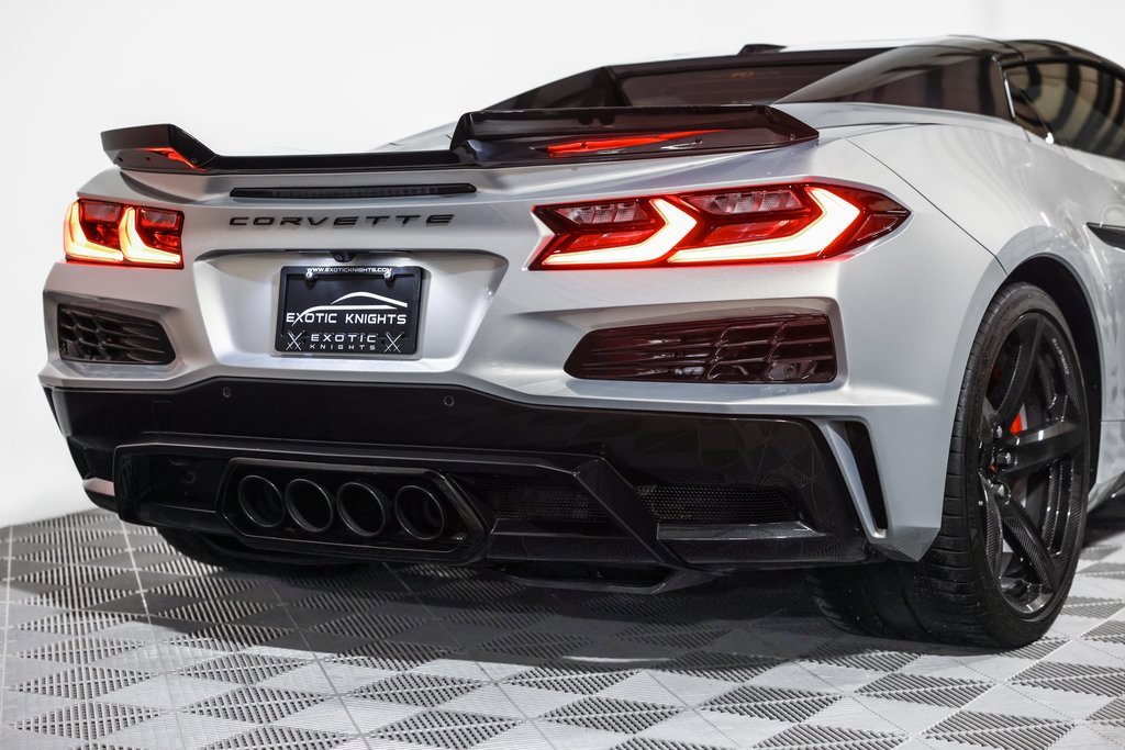 Used 2023 Chevrolet Corvette Z06 w/ Stealth Interior Trim Package image 8