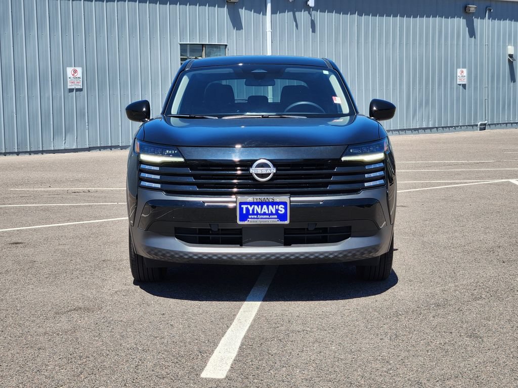 Certified 2025 Nissan Kicks SV AWD/4WD image 2