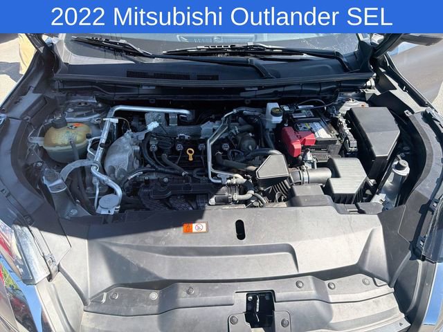 Used 2022 Mitsubishi Outlander SEL AWD/4WD image 18