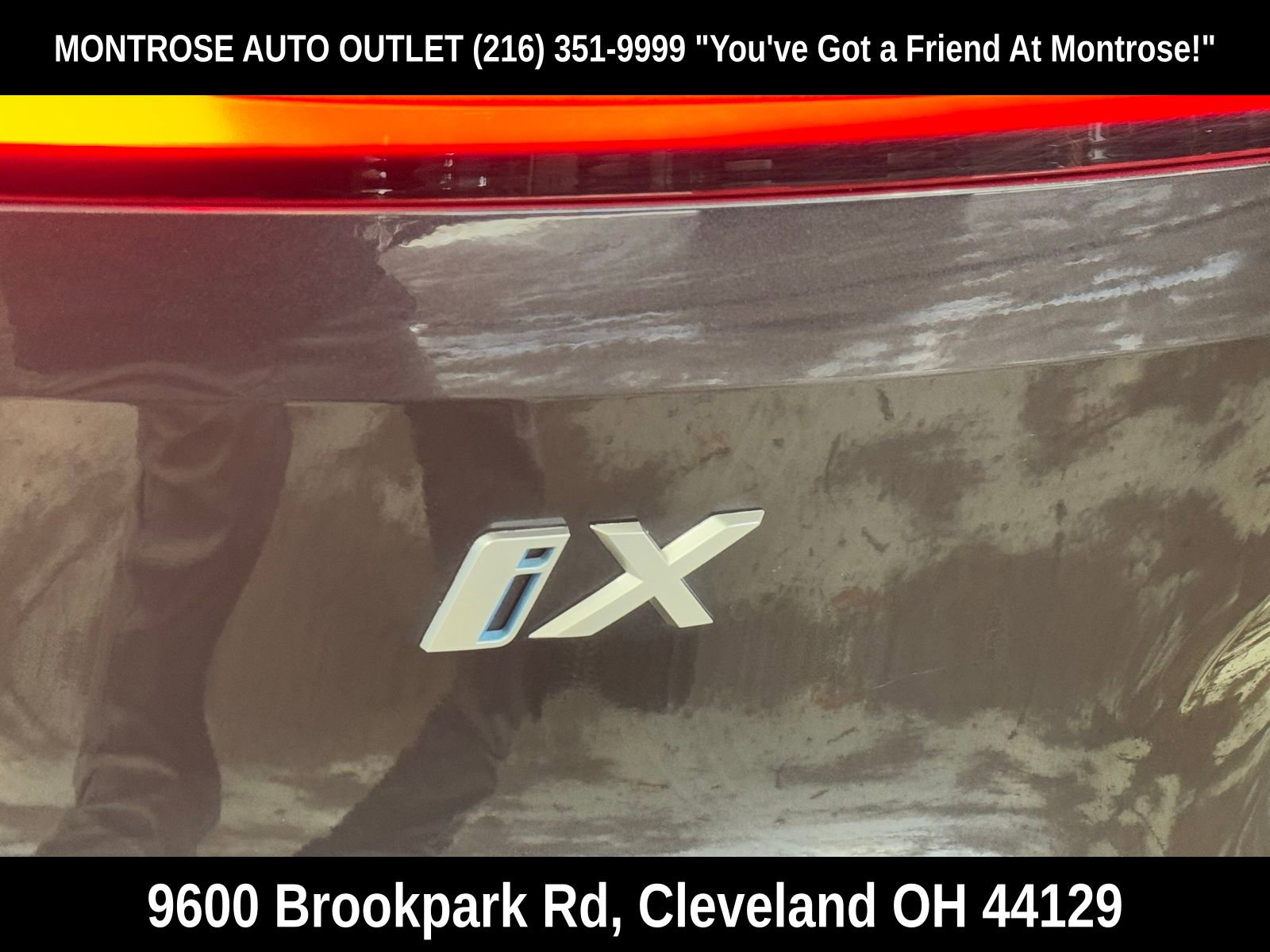 Used 2022 BMW iX xDrive50 w/ Convenience Package image 56