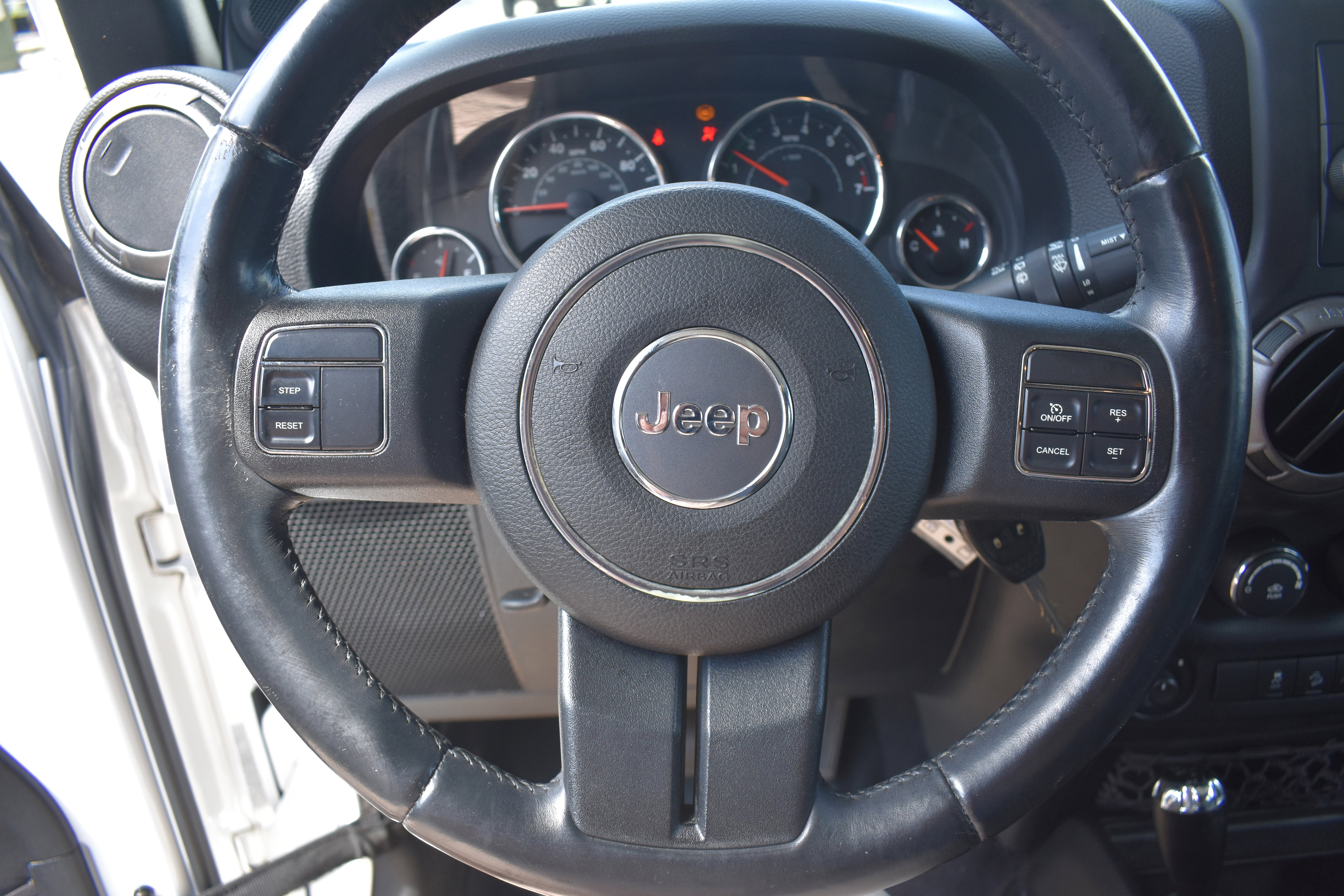 Used 2013 Jeep Wrangler Unlimited Sport image 12