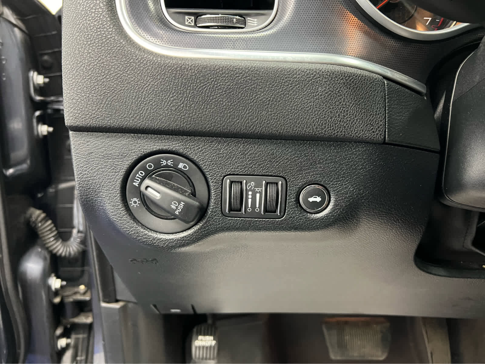 Used 2018 Dodge Charger GT w/ Quick Order Package 28J image 16