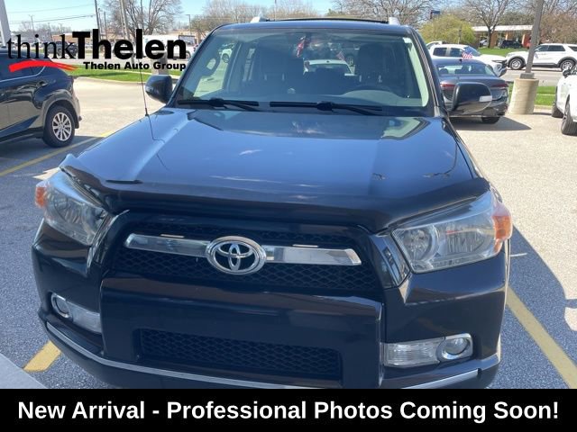 Used 2013 Toyota 4Runner Limited AWD/4WD image 2