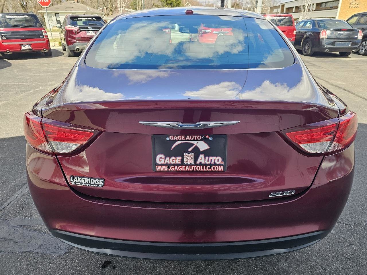 Used 2016 Chrysler 200 LX image 9