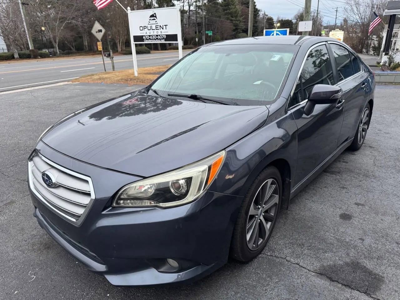 Used 2015 Subaru Legacy 2.5i Limited AWD/4WD image 3