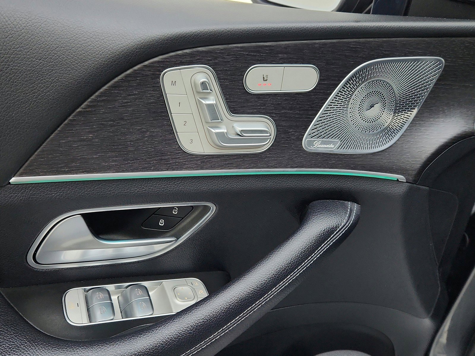 Certified 2021 Mercedes-Benz GLE 350 4MATIC image 18