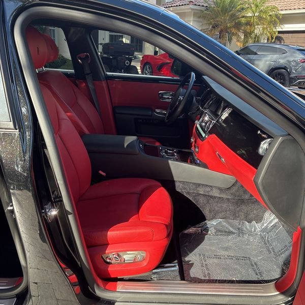 Used 2019 Rolls-Royce Ghost image 10