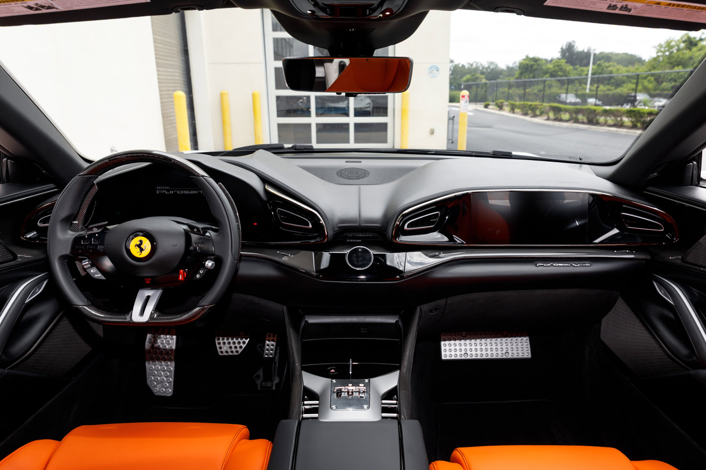 Used 2025 Ferrari Purosangue AWD/4WD image 32