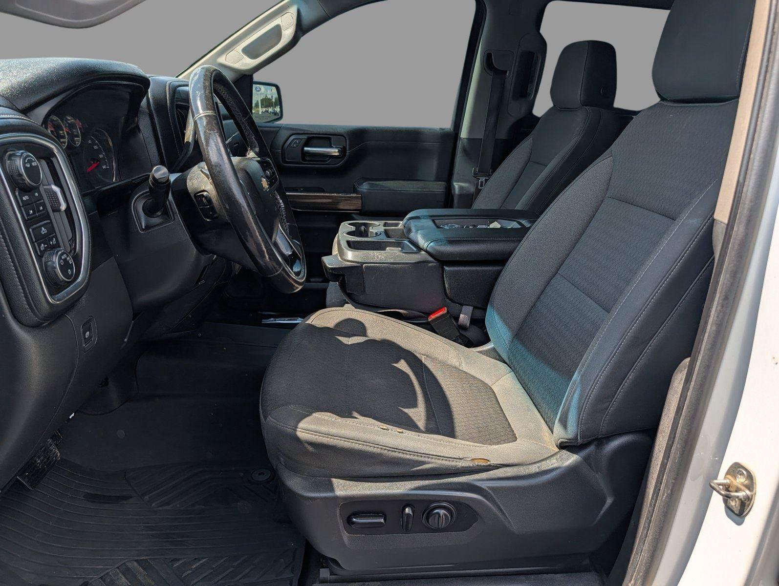 Used 2020 Chevrolet Silverado 1500 LT w/ Texas Edition AWD/4WD image 11