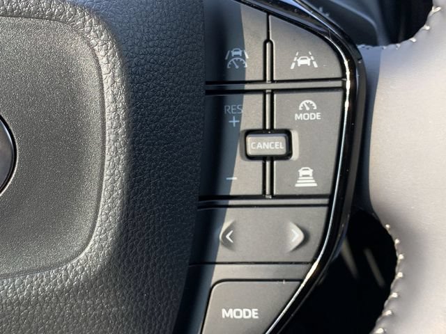 Certified 2026 Toyota C-HR AWD/4WD image 29