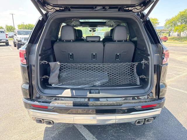 New 2026 GMC Acadia Denali w/ Super Cruise Package AWD/4WD image 25