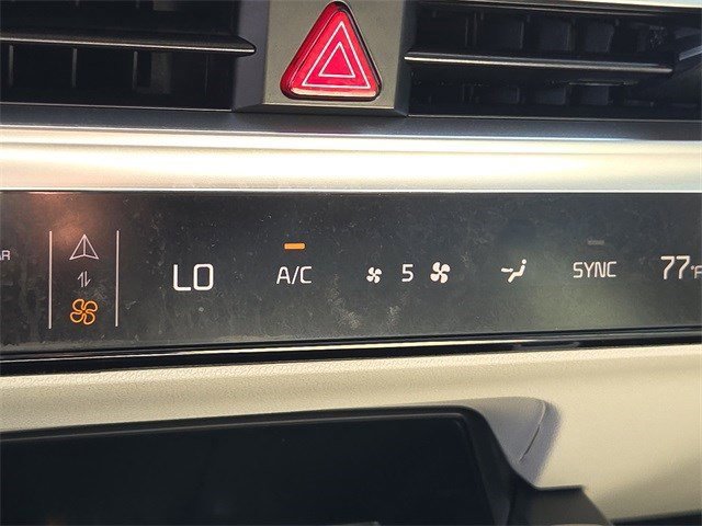 Used 2025 Kia Sorento EX image 22