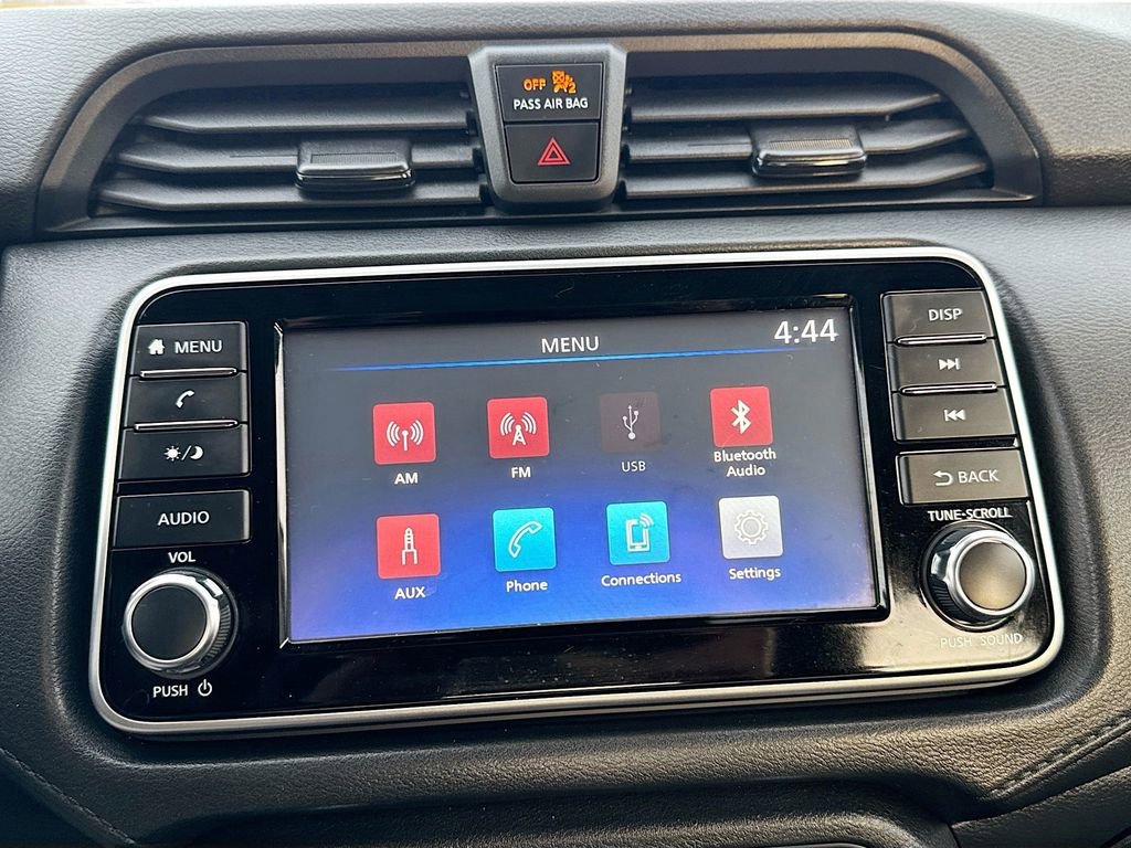 Used 2021 Nissan Versa S image 15