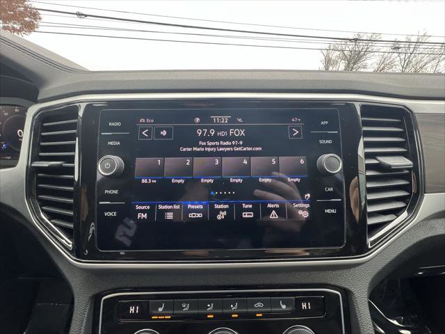 Certified 2022 Volkswagen Atlas SE w/ Black Wheel Package image 16