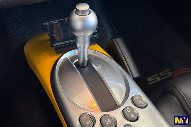 Used 2005 Chevrolet SSR w/ Preferred Equipment Group image 24