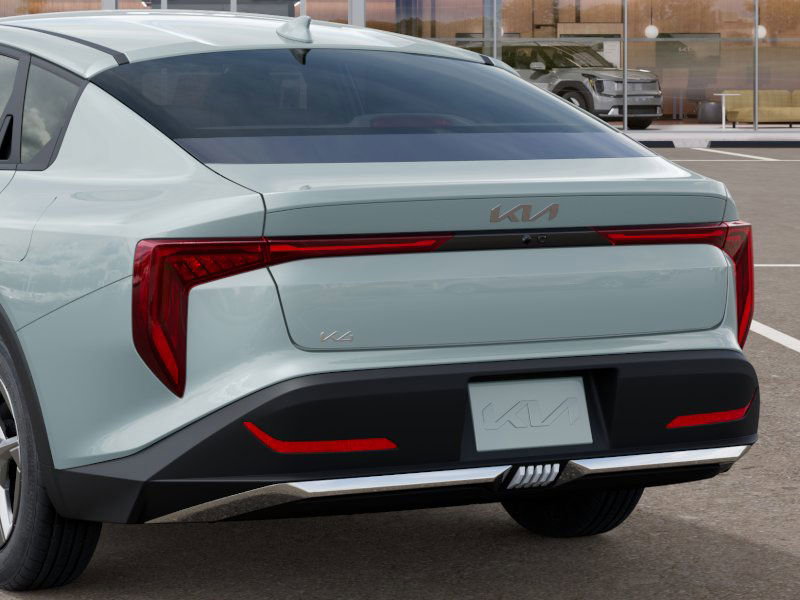 New 2026 Kia K4 LXS image 13